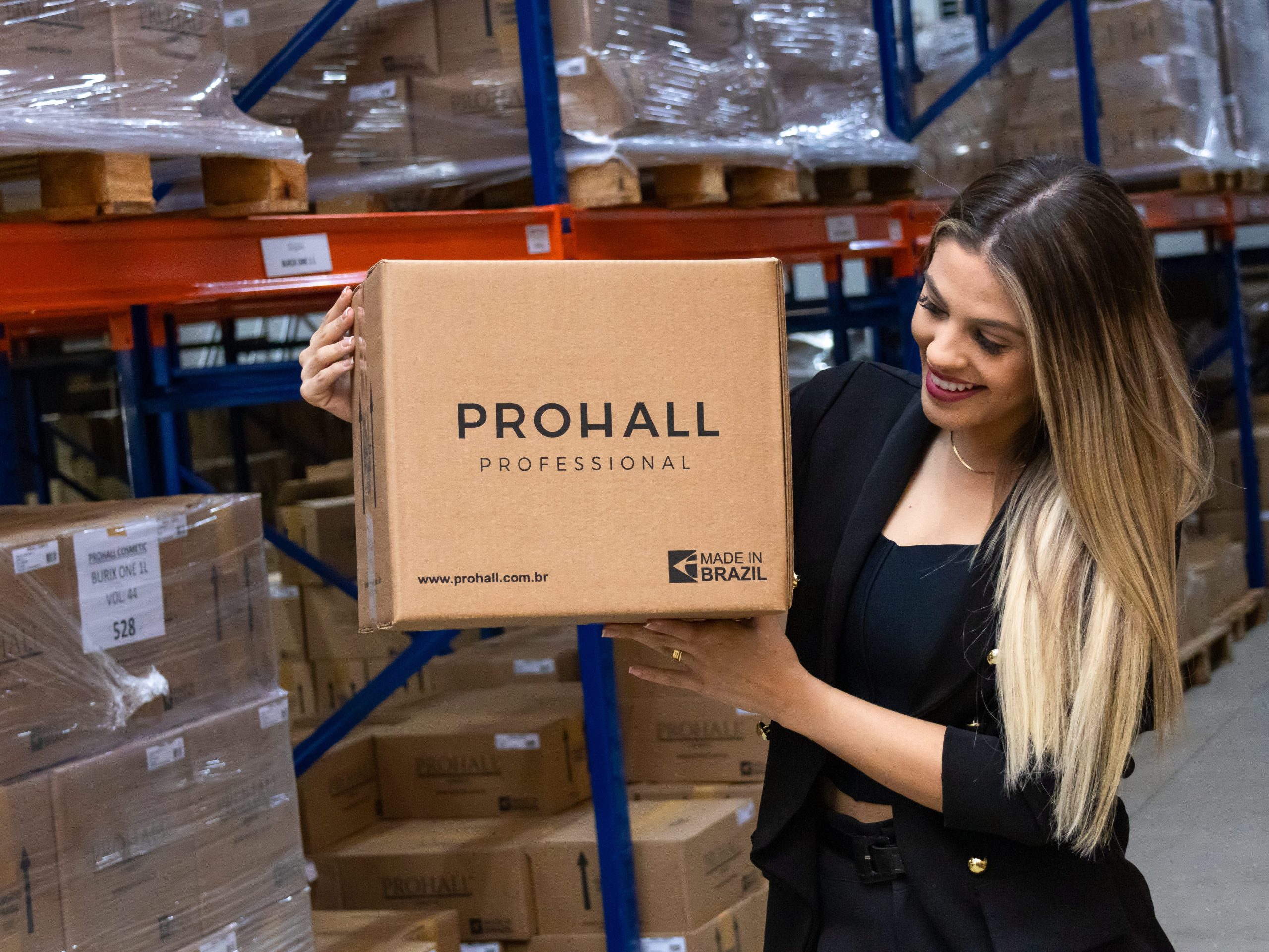 Distribuidores Prohall